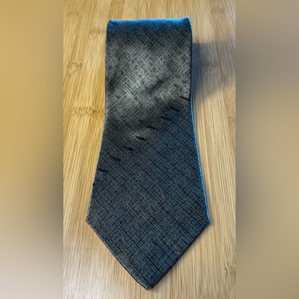 Albert Nipon Olive Silver Vintage 100% Silk Minimalist Tie